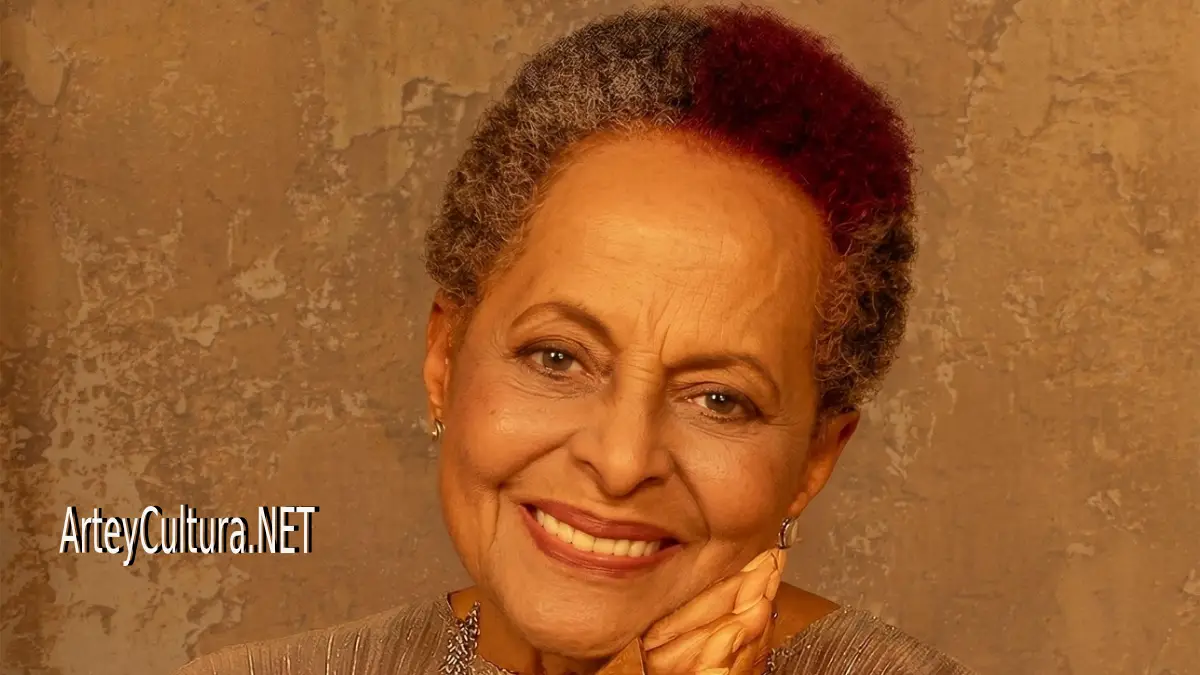 Article cover: Susana Baca: Voice, Research and Afro-Peruvian Memory