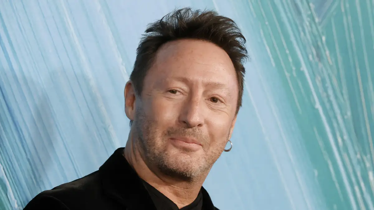 Portada del artículo: Julian Lennon: canciones, fotografía y compromiso ambiental